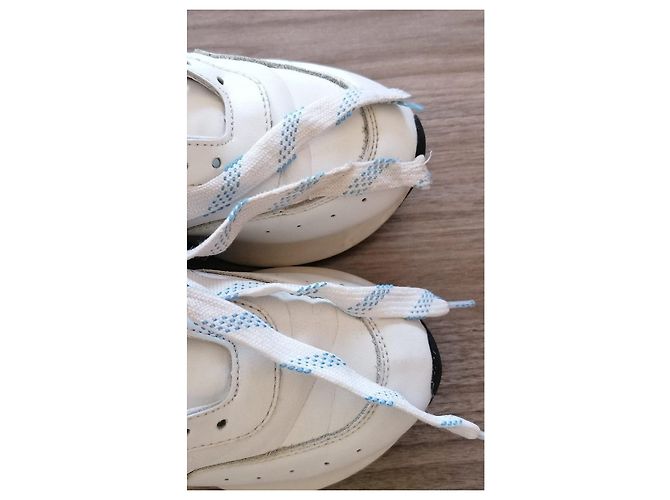 Alexander McQueen Sprint Runner Sneakers in Pelle - Bianco e Blu - vista 5