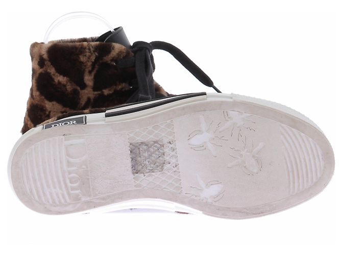 Dior Sneaker aus braunem Kunstpelz - Ansicht 7