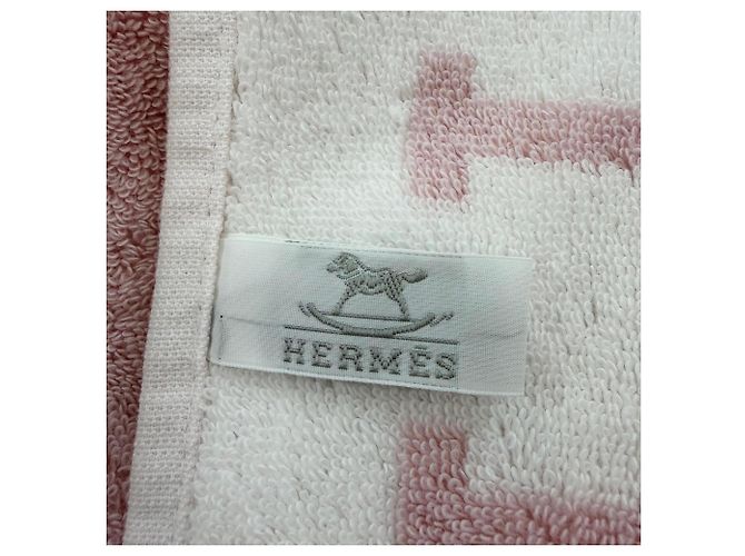 Hermès Serviette de bain en coton Hermes Avalon Lilac Violet - vue 4