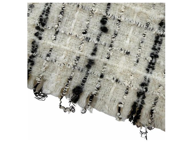 Stola in misto cashmere Chanel Nero Bianco - vista 7