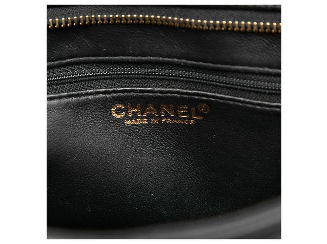 Tote Chanel Black Caviar Medallion Nero - vista 5