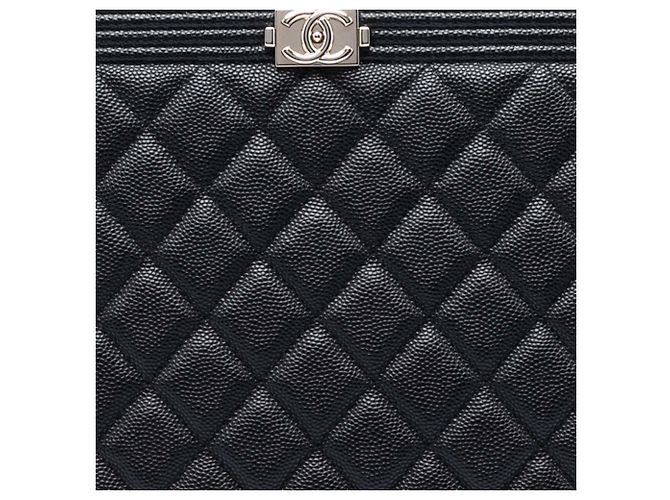 Chanel Black Large Quilted Caviar Boy O Case Clutch Nero - vista 5