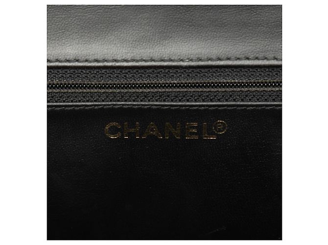 Vanity Beauty Case Chanel Black CC Caviar Nero - vista 5