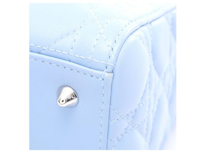 Lady Dior in agnello blu misura Medium Blu chiaro - vista 5
