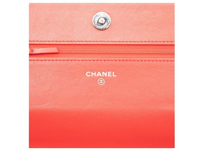 Wallet On Chain Portafoglio con catena Chanel in agnello goffrato Red CC con camelia Rosso - vista 5