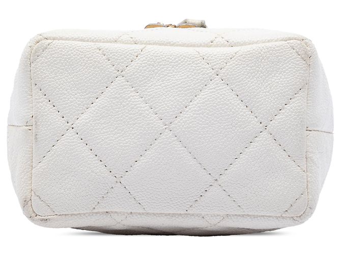 Chanel Estuche Vanity Mini en Caviar Blanco con Cremallera y Cadena Crudo - vista 3