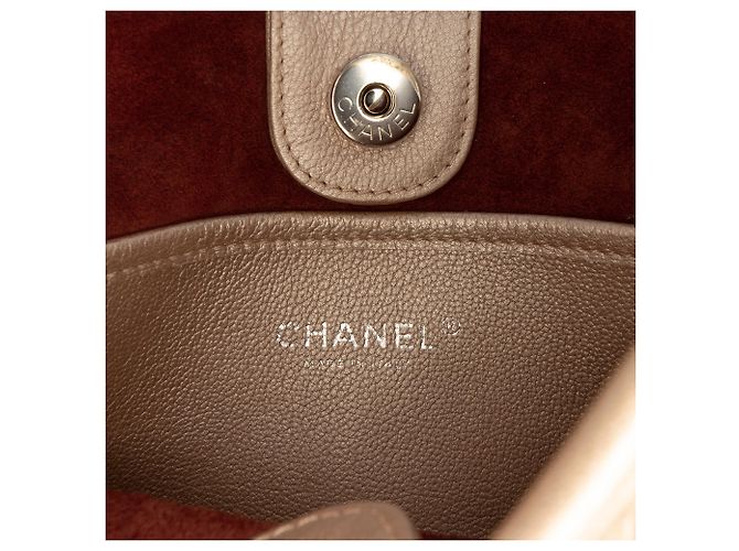 Chanel Pink Small Quilted Metallic Calfskin Jungle Stroll Hobo Rosa - vista 5