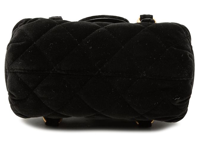 Chanel Black Mini Quilted Velvet Top Handle Flap Nero - vista 3