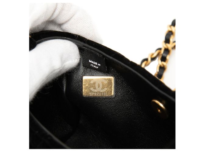 Chanel Black Mini Quilted Velvet Top Handle Flap Nero - vista 6