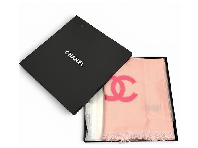 Stola Chanel 23C in misto cashmere e seta rosa - vista 2