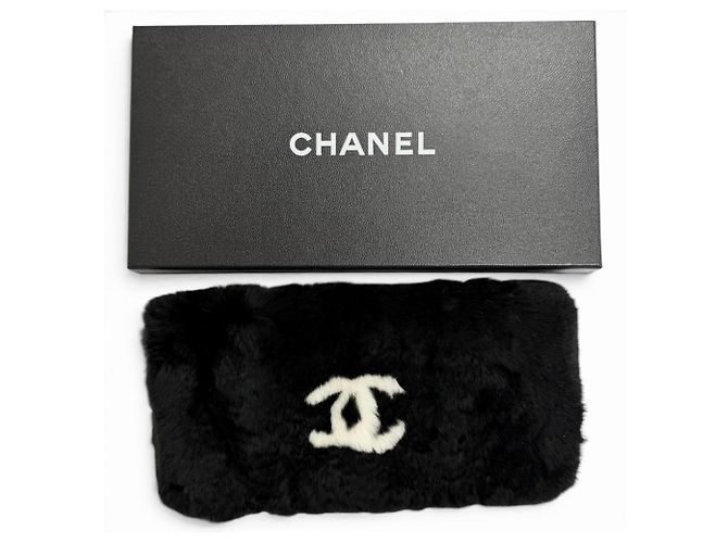 Chanel Coco Mark Lapin Pelzarmreif Schwarz Weiß - Ansicht 2