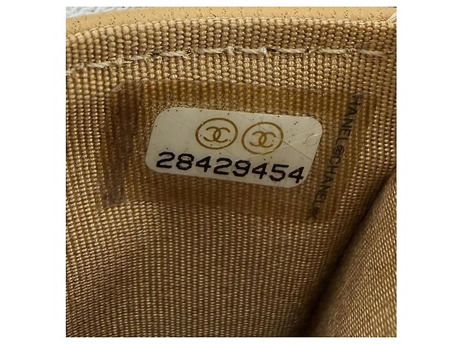 Timeless Tarjetero de piel de cordero beige Chanel - vista 8
