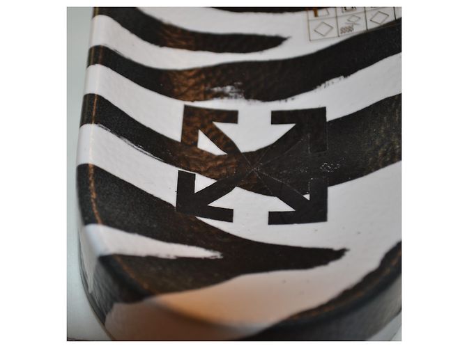 Off White Off-White Pool Slides Zebra-Print Schwarz Weiß Zebra-druck - Ansicht 4