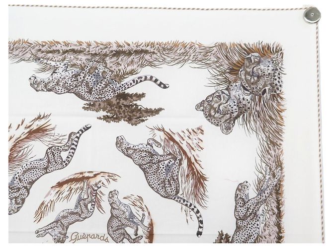 Hermès NUOVO FULLETTO HERMES LES GUEPARDS IN COTONE 80 BIANCO ROBERT DALLET - vista 3