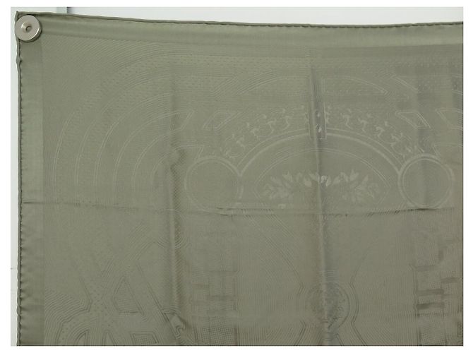 Hermès NUOVO Fazzoletto HERMES GRAND TRALALA VIRGINIE JAMIN 70 Seta KAKI Sciarpa di Seta Cachi - vista 2