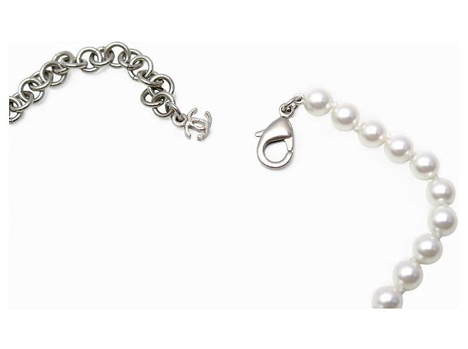 CHANEL SAUTOIR NECKLACE CC LOGOS AND PEARLS 99-106CM SILVER-TONE METAL Silvery - view 4