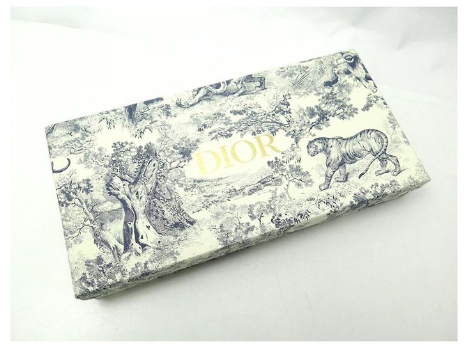 NUEVO PAÑOLÓN CHRISTIAN DIOR 120CM ESTAMPADO FLORAL SEDA ROJO BLANCO - vista 10