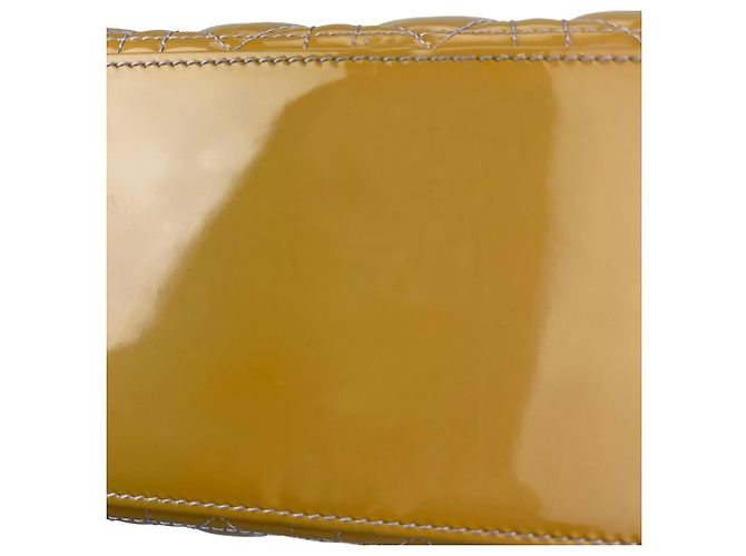 Borsa Lady Dior Cannage Medium in vernice giallo Christian Dior - vista 7