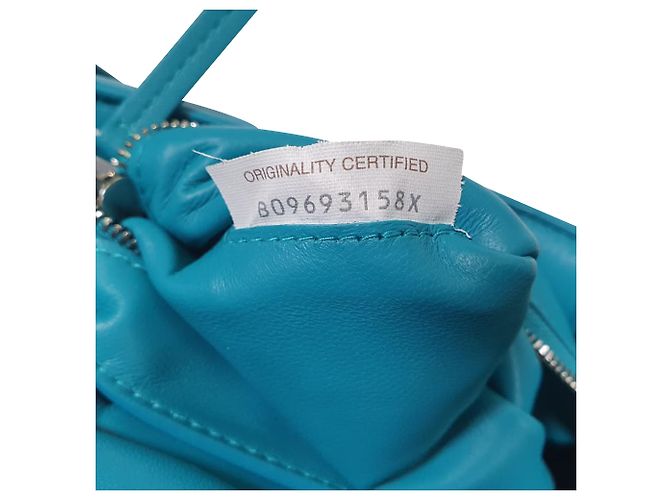 Borsa a tracolla Padded Cassette in pelle di agnello blu Bottega Veneta - vista 12