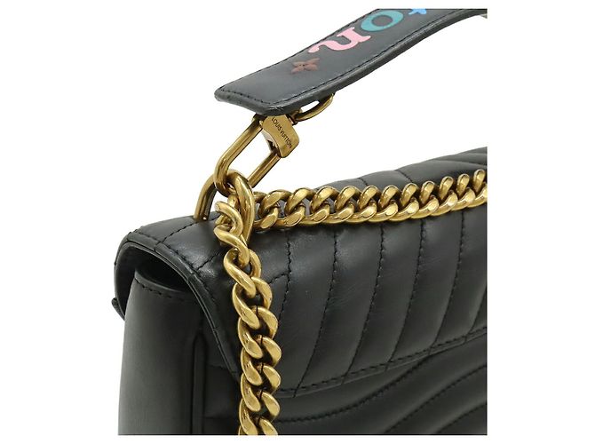 Borsa Louis Vuitton New Wave Chain Bag MM in pelle Nero - vista 4