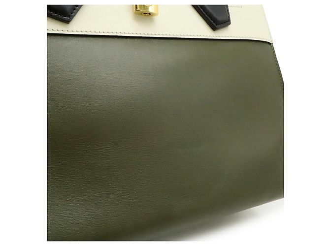 Borsa in pelle Louis Vuitton City Steamer MM Verde - vista 8