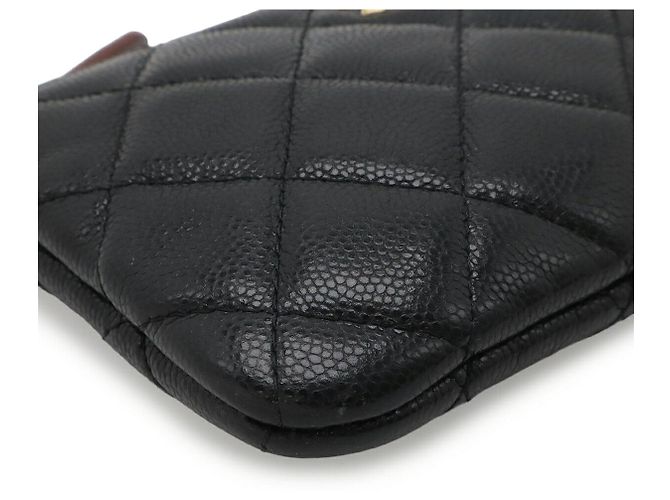 Pochette con zip Chanel Caviar Matelassé Small Nero - vista 3