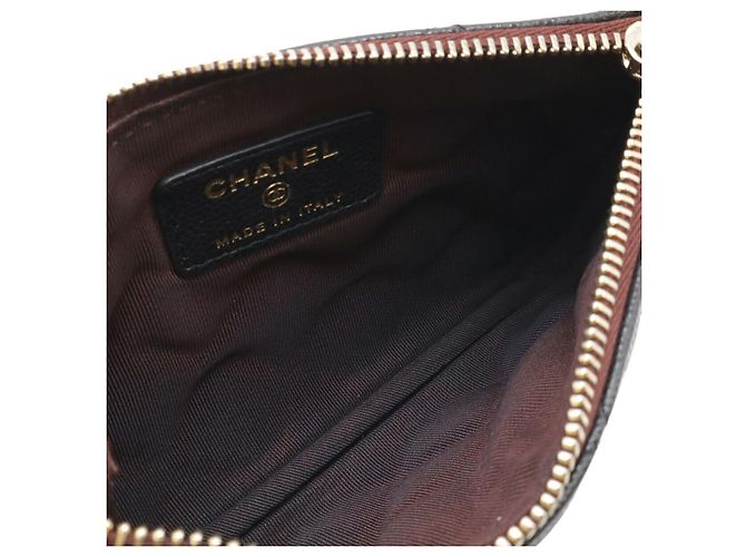 Pochette con zip Chanel Caviar Matelassé Small Nero - vista 5