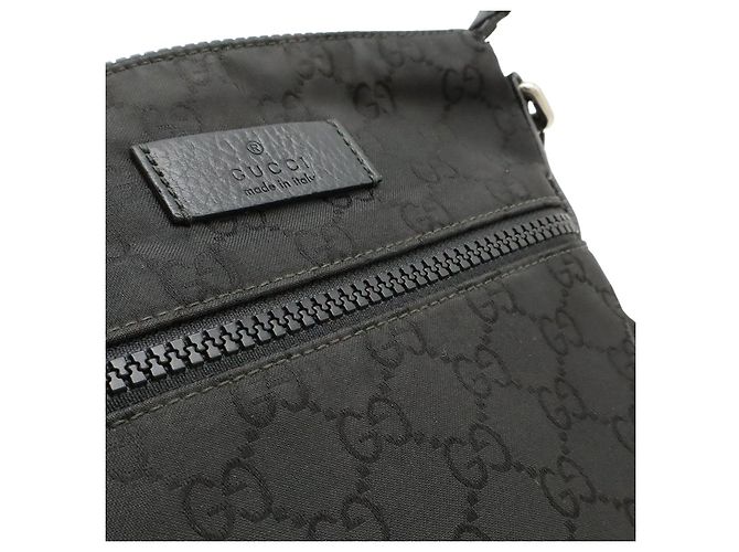 Borsa a tracolla Gucci in nylon e pelle con GG Nero - vista 9