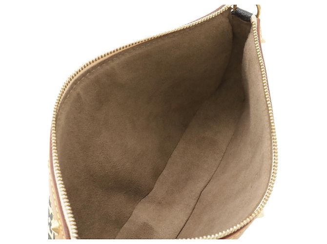 Louis Vuitton Monogram Pochette Accessoires Clutch Black - view 8