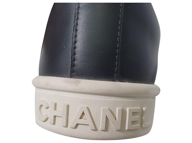 Timeless Sneakers basse Chanel CC Pull-Tab in pelle nera Nero - vista 13