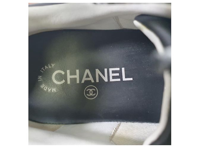 Timeless Sneakers basse Chanel CC Pull-Tab in pelle nera Nero - vista 14