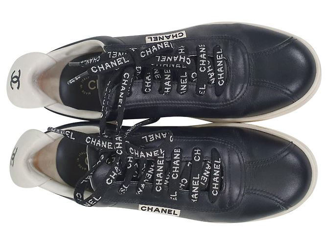 Timeless Sneakers basse Chanel CC Pull-Tab in pelle nera Nero - vista 5