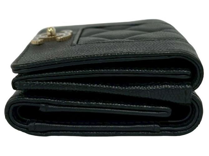 Cartera tríptico Chanel Mademoiselle Coco Mark en piel caviar Negro - vista 4