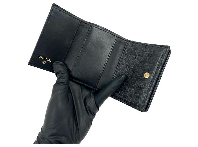 Cartera tríptico Chanel Mademoiselle Coco Mark en piel caviar Negro - vista 7
