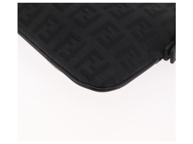 Borsa a tracolla FENDI Zucchino Canvas con catena Nero Oro Auth bs35294A D'oro - vista 17