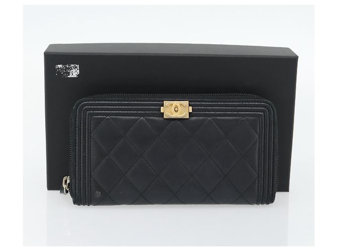 CHANEL Boy Chanel Long Wallet Lamb Skin Black Gold CC Auth 181946V Nero D'oro - vista 12