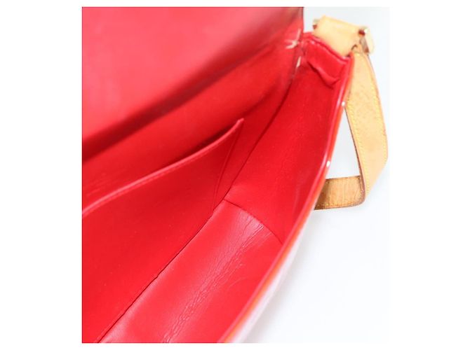 LOUIS VUITTON Monogram Vernis Thompson Street Bag Red Rouge M91094 Auth 182774 Rosso - vista 19