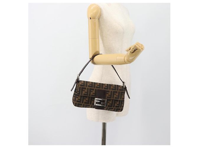 FENDI Mamma Baguette Schultertasche aus Zucca Canvas Schwarz Braun Authentisch 182220SAM - Ansicht 23