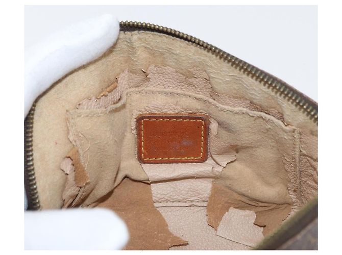 LOUIS VUITTON Monogram Pochette Cosmetic PM Pochette M43998 LV Auth BA13135 Monogramma - vista 10