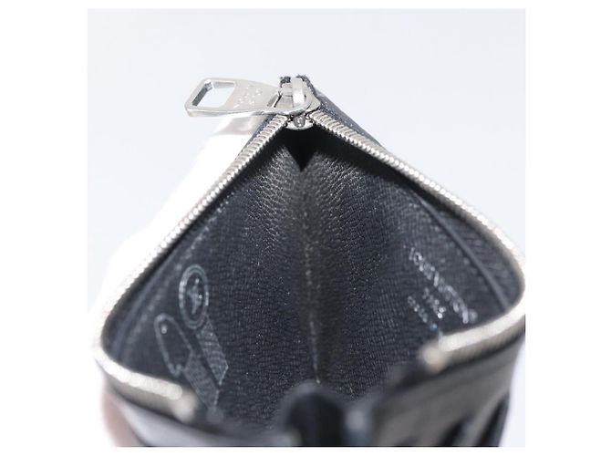LOUIS VUITTON Tarjetero Monogram Gradient Negro M14261 LV Auth 181662M Monograma - vista 18