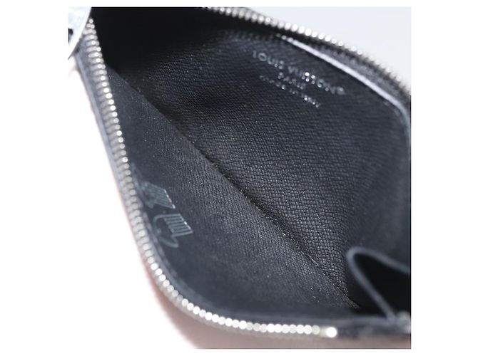 LOUIS VUITTON Tarjetero Monogram Gradient Negro M14261 LV Auth 181662M Monograma - vista 9