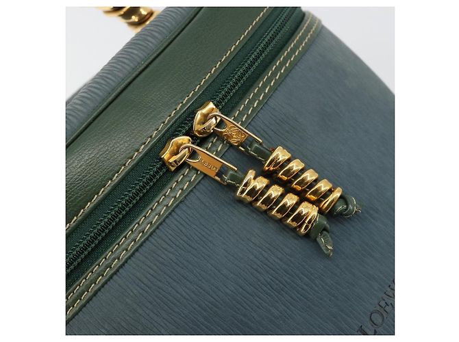 Borsa LOEWE Velazquez in scamosciato verde e oro Auth ka4554A D'oro - vista 17