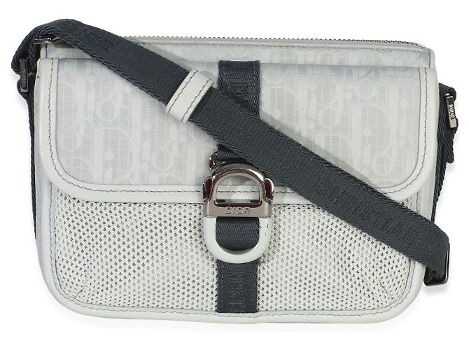 Christian Dior Dior 8 Pouch mit Riemen aus hellblauem Oblique Jacquard - Ansicht 8