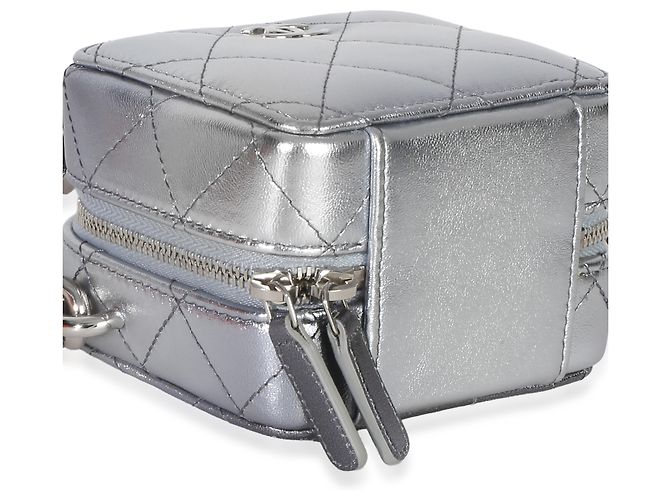 Chanel Metallic Quilted Lambskin Coco Punk Clutch mit Kette - Ansicht 7