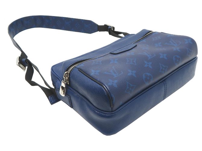 Borsa Messenger Outdoor PM da uomo Louis Vuitton Blu - vista 3