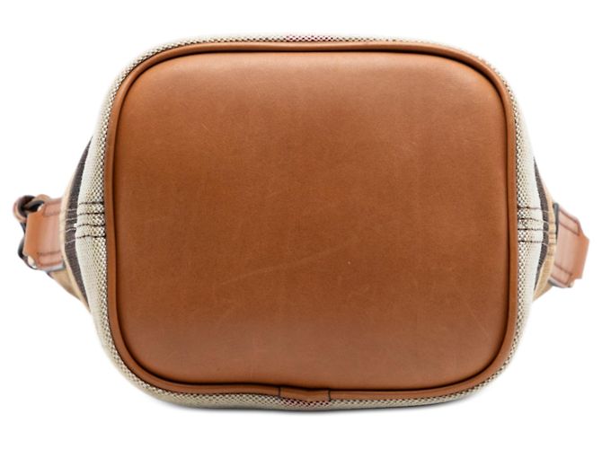 Burberry Ashby Bucket Bag aus Mini Mega Check Canvas in Braun Hellbraun - Ansicht 3