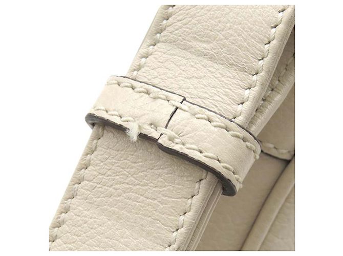Gucci Borsa a tracolla Mini in pelle di vitello granulata bianca con logo Bianco - vista 8