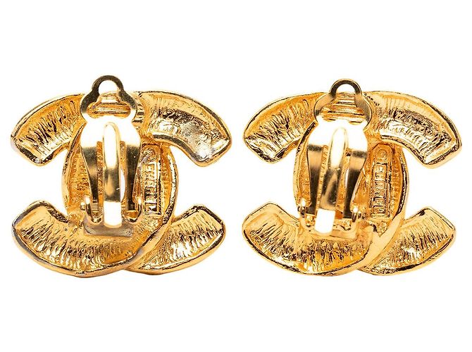Orecchini a clip Chanel Gold CC trapuntati placcati oro D'oro - vista 2