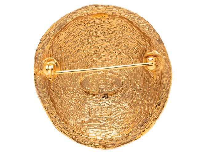 Spilla rotonda Chanel Gold CC placcata oro D'oro - vista 3