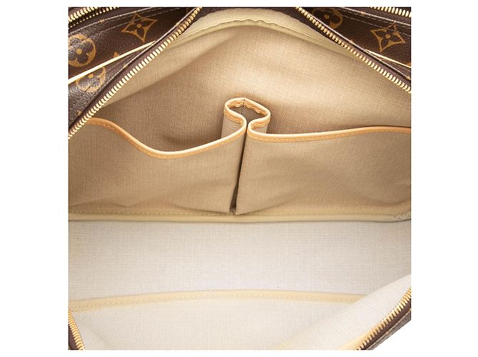 Louis Vuitton Marrone Monogram Reporter GM - vista 4